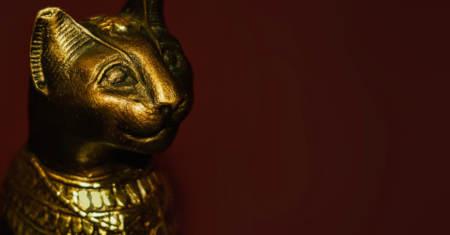 Porque os gatos eram sagrados para os egípcios?